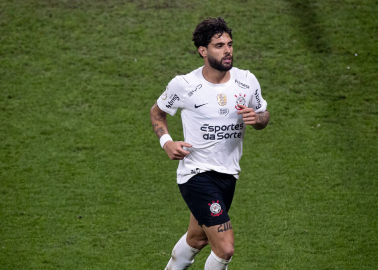 Panorama Esportivo: Destaques do Brasileirão, Futebol Internacional e Outras Modalidades