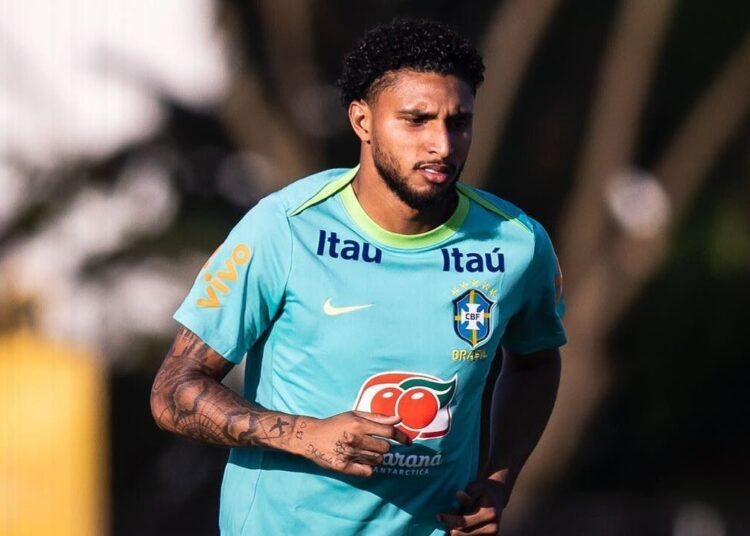 Éderson Chega aos EUA e Reforça Seleção Brasileira Após Substituição de Wesley