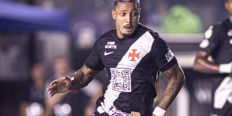 Vasco: David Analisa Derrota para o Vitória e Projeta Melhoria com Novo Técnico