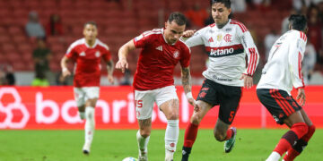 Torcida do Flamengo Intensifica Críticas Após Empates e Pressiona Técnico Leonardo Jardim