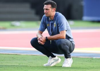 Scaloni quebra silêncio, lamenta vice da Argentina e rebate críticos