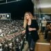 Cantora norte-americana acompanha eliminao do Corinthians em camarote da Neo Qumica Arena Cantora norte-americana acompanha eliminao do Corinthians em camarote da Neo Qumica Arena
