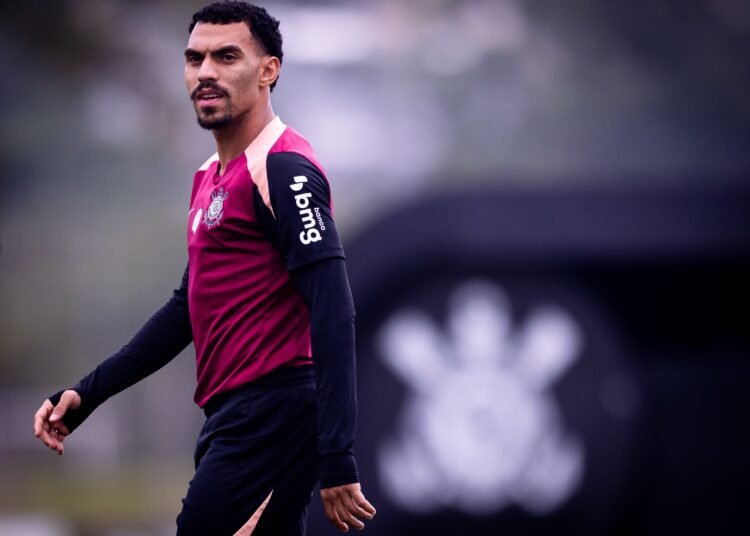 Clima em elenco do Corinthians tem choro de Matheuzinho e preocupação com rebaixamento
