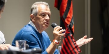 Flamengo aprova readequação do orçamento após insucessos no ano e calcula déficit de R$ 40 milhões