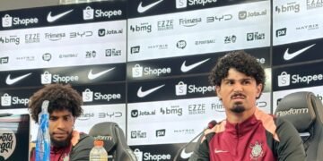 “Estamos unidos”: dupla do Corinthians destaca união do elenco e apoio da torcida como fator para mudar situação do clube