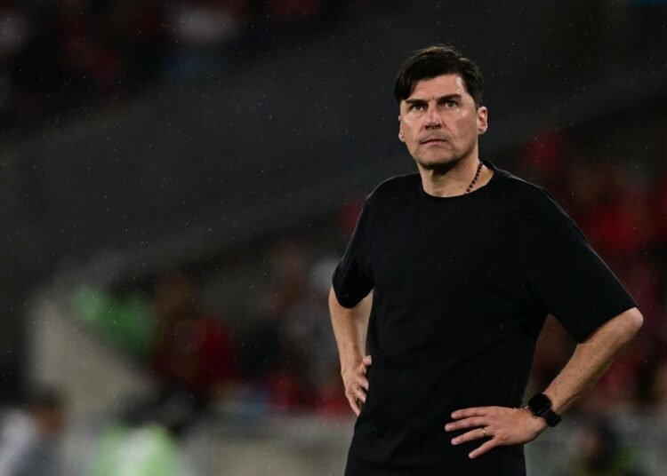Técnico uruguaio do Estudiantes celebra Maracanazo contra o Flamengo: “Experiência fabulosa”