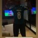 Com camisa de Andreas Pereira, Deyverson comemora eliminação do Flamengo na Libertadores