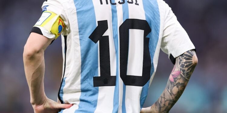 Regras da FIFA Impedem Argentina de Aposentar Camisa 10 de Messi
