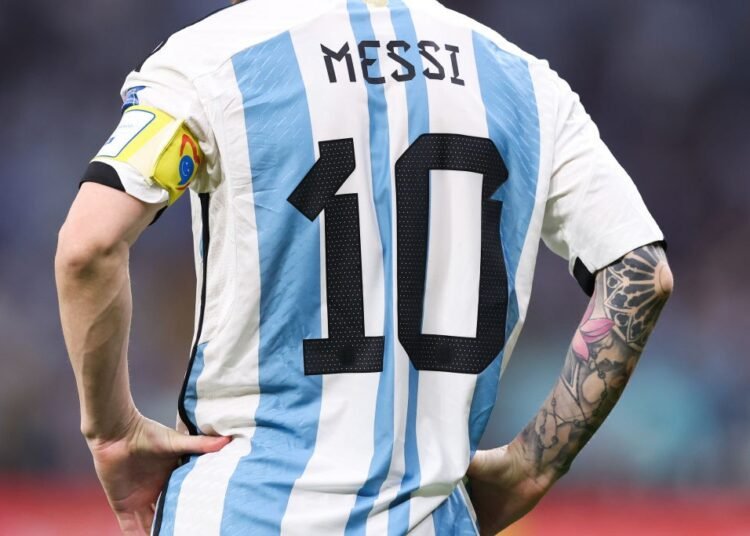 Regras da FIFA Impedem Argentina de Aposentar Camisa 10 de Messi