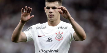 Revelado pelo Corinthians, Gabriel Moscardo marca primeiro gol pelo Espanyol em eliminação na Copa do Rei