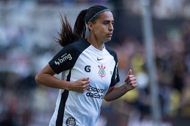 Andressa Alves valoriza reação do Corinthians na Libertadores e projeta participação em torneio mundial Andressa Alves valoriza reação do Corinthians na Libertadores e projeta participação em torneio mundial