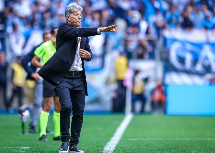 Renato Gaúcho Detalha Dificuldade do Grêmio e Aponta Falhas na Montagem do Elenco