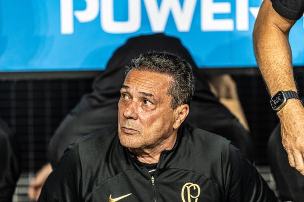 Vanderlei Luxemburgo se posiciona e revela ‘condição’ para retornar ao futebol
