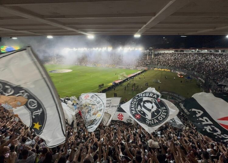 Sócios do Vasco aprovam venda da SAF para Marcos Lamacchia